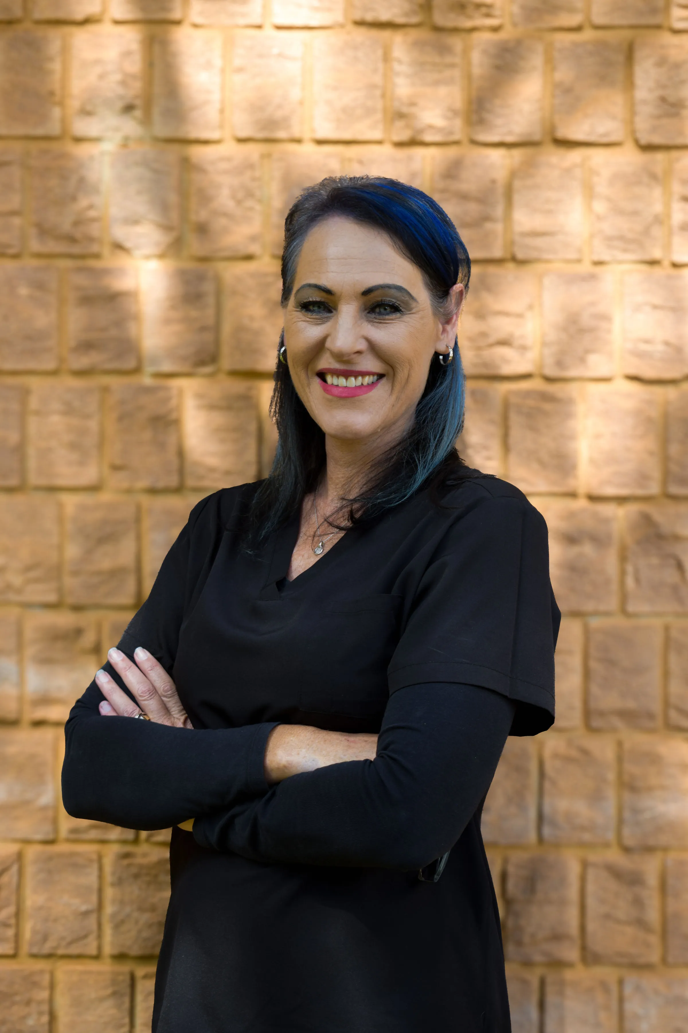 Wound care specialist providing evidence-based treatment